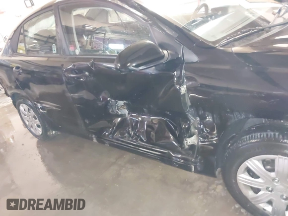 2021 Kia Rio LX with VIN 3KPA24AD9ME385515, listed as a IAAI auction lot 38404411 with 79,615 mi miles. Bid and sale history available at carsss.com. Image 6.