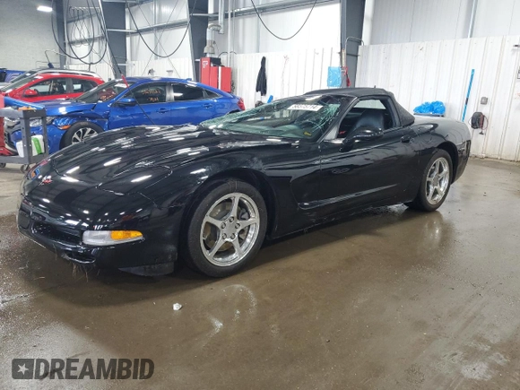 2002 Chevrolet Corvette with VIN 1G1YY32G425105016, listed as a Copart auction lot 58575714 with 33,152 mi miles and Salvage Title. Bid and sale history available at carsss.com. Image 1.