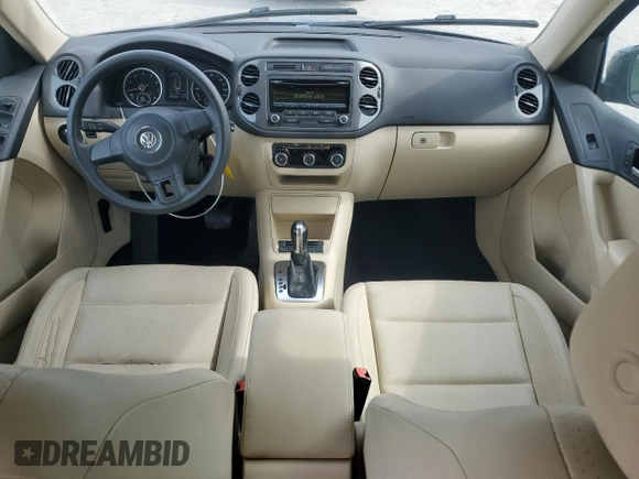 2012 Volkswagen Tiguan SE with VIN WVGAV7AX1CW557300, listed as a Copart auction lot 58975585 with 183,344 mi miles and Salvage title. Bid and sale history available at DreamBid. Image 8.