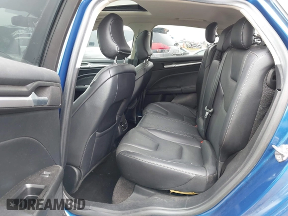 2018 Ford Fusion Titanium with VIN 3FA6P0RU8JR124066, listed as a IAAI auction lot 42106389 with Not Provided miles and . Bid and sale history available at DreamBid. Image 8.