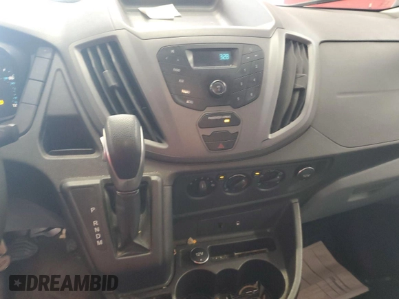 2015 Ford Transit Cargo с VIN 1FTNE1YM5FKB01049, выставлен на аукционе IAAI как лот 42844537 с пробегом 260 686 миль миль и . История ставок и продаж доступна на DreamBid. Изображение 27.