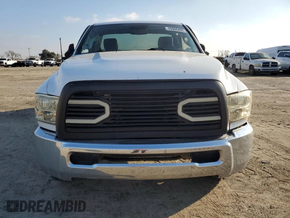 2018 Ram 2500 Tradesman with VIN 3C6LR4AT1JG251925, listed as a Copart auction lot 45966495 with 70,561 mi miles and Salvage Title. Bid and sale history available at carsss.com. Image 5.