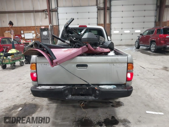 2004 Toyota Tacoma with VIN 5TEWN72N24Z344478, listed as a IAAI auction lot 41548440 with 204,448 mi miles and . Bid and sale history available at DreamBid. Image 17.