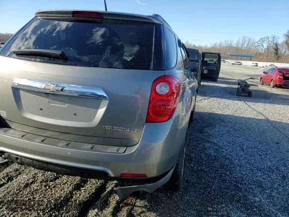 2012 Chevrolet Equinox 1LT z VIN 2GNFLDE51C6285940, wystawiony jako Copart lot #47939045 z przebiegiem 70 335 mil mil oraz Szkoda całkowita • Salvage title. Historia ofert i sprzedaży dostępna na DreamBid. Obrazek 14.