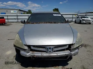 2003 Honda Accord EX z VIN 1HGCM66503A058827, wystawiony jako Copart lot #57183375 z przebiegiem 188 782 mil mil oraz Czysty tytuł • Clean title. Historia ofert i sprzedaży dostępna na DreamBid. Obrazek 5.