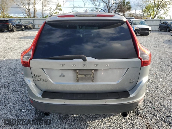 2011 Volvo XC60 3.0T с VIN YV4902DZ3B2154573, выставлен на аукционе Copart как лот 56220245 с пробегом 154 356 миль миль и На запчасти • Non repairable. История ставок и продаж доступна на DreamBid. Изображение 6.