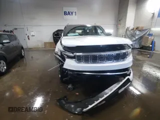 2024 Jeep Grand Wagoneer Series III with VIN 1C4SJVGP6RS108663, listed as a Copart auction lot 77078524 with 2,124 mi miles and Salvage title. Bid and sale history available at DreamBid. Image 14.