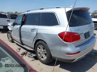 2015 Mercedes-Benz GL-Class GL 350 BlueTEC with VIN 4JGDF2EE4FA581954, listed as a IAAI auction lot 41846414 with 77,786 mi miles. Bid and sale history available at carsss.com. Image 3.