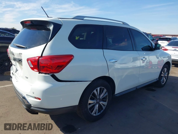 2017 Nissan Pathfinder SV with VIN 5N1DR2MNXHC649092, listed as a IAAI auction lot 41610633 with 185,343 mi miles and . Bid and sale history available at DreamBid. Image 4.