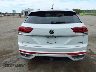 2023 Volkswagen Atlas SEL Premium R-Line z VIN 1V2FE2CA8PC221736, wystawiony jako IAAI lot #42155629 z przebiegiem 54 394 mil mil oraz . Historia ofert i sprzedaży dostępna na DreamBid. Obrazek 16.