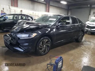 2019 Volkswagen Jetta SEL Premium с VIN 3VWGB7BU4KM253823, выставлен на аукционе Copart как лот 84046604 с пробегом 51 940 миль миль и Списание • Salvage title. История ставок и продаж доступна на DreamBid. Изображение 1.