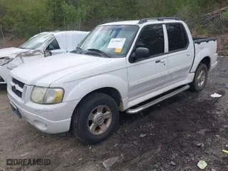 2005 Ford Explorer Sport Trac XLS with VIN 1FMZU67K05UA39415, listed as a IAAI auction lot 41798037 with 229,442 mi miles. Bid and sale history available at carsss.com. Image 2.