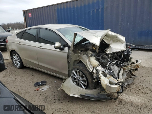 2017 Ford Fusion SE с VIN 3FA6P0H71HR150417, выставлен на аукционе Copart как лот 49718725 с пробегом 169 471 миль миль и Чистый • Clean title. История ставок и продаж доступна на DreamBid. Изображение 4.