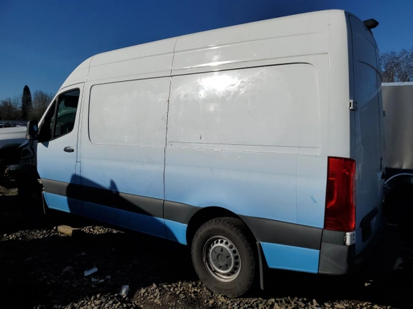 2021 Mercedes-Benz Sprinter Cargo with VIN W1Y4EBHY9MT059542, listed as a Copart auction lot 85926744 with 95,115 mi miles and Salvage Title. Bid and sale history available at carsss.com. Image 2.