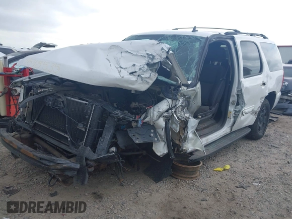 2012 Chevrolet Tahoe LS z VIN 1GNSKAE00CR283377, wystawiony jako IAAI lot #41848535 z przebiegiem Nie podano mil oraz . Historia ofert i sprzedaży dostępna na DreamBid. Obrazek 18.