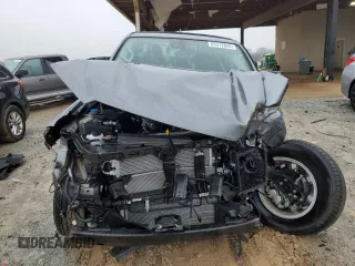 2024 Nissan Frontier SV z VIN 1N6ED1FJ6RN650092, wystawiony jako Copart lot #85312844 z przebiegiem 8 605 mil mil oraz Szkoda całkowita • Salvage title. Historia ofert i sprzedaży dostępna na DreamBid. Obrazek 5.