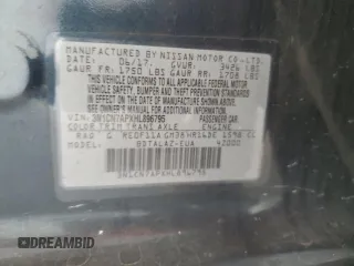 2017 Nissan Versa SV z VIN 3N1CN7APXHL896795, wystawiony jako Copart lot #59953285 z przebiegiem 110 242 mil mil oraz Szkoda całkowita • Salvage title. Historia ofert i sprzedaży dostępna na DreamBid. Obrazek 12.