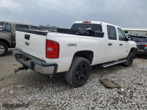 2008 Chevrolet Silverado 2500HD Work Truck with VIN 1GCHK23K18F175453, listed as a Copart auction lot 44219344 with 0 mi miles and Salvage Title. Bid and sale history available at carsss.com. Image 3.