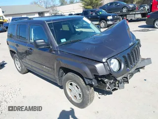 2015 Jeep Patriot Sport with VIN 1C4NJRBB6FD408803, listed as a IAAI auction lot 41808339 with 79,631 mi miles and . Bid and sale history available at carsss.com. Image 1.