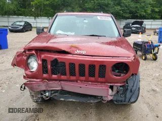 2016 Jeep Patriot Sport z VIN 1C4NJPBA9GD710860, wystawiony jako Copart lot #58269305 z przebiegiem 132 067 mil mil oraz Czysty tytuł • Clean title. Historia ofert i sprzedaży dostępna na DreamBid. Obrazek 5.