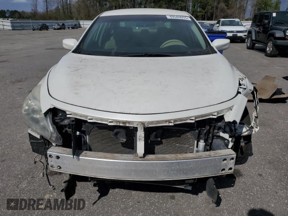 2014 Nissan Altima 2.5 with VIN 1N4AL3AP5EC139528, listed as a Copart auction lot 49589055 with 111,761 mi miles and Salvage Title. Bid and sale history available at carsss.com. Image 5.