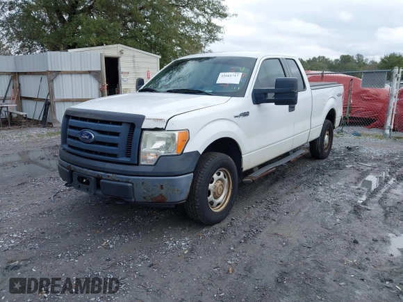 2010 Ford F-150 XL with VIN 1FTEX1EW7AKE03483, listed as a IAAI auction lot 41661717 with 204,739 mi miles. Bid and sale history available at carsss.com. Image 2.