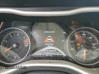 2018 Jeep Cherokee Trailhawk with VIN 1C4PJMBB2JD506327, listed as a Copart auction lot 75747364 with 186,413 mi miles and Salvage Title. Bid and sale history available at DreamBid. Image 9.