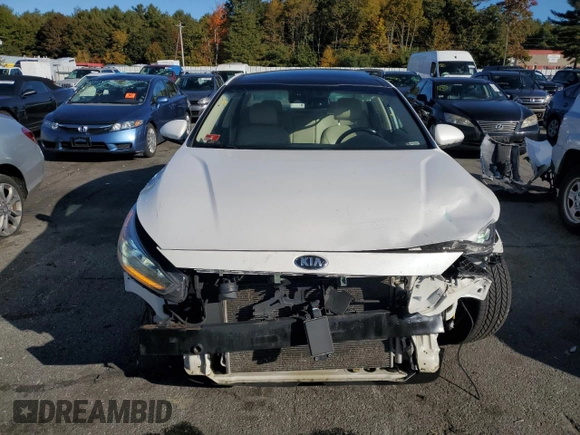 2017 Kia Cadenza Premium with VIN KNALC4J11H5073294, listed as a Copart auction lot 75508654 with 109,066 mi miles and Salvage Title. Bid and sale history available at carsss.com. Image 5.