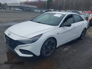 2023 Hyundai Elantra N Line z VIN KMHLR4AFXPU431201, wystawiony jako IAAI lot #41958900 z przebiegiem 38 539 mil mil oraz . Historia ofert i sprzedaży dostępna na DreamBid. Obrazek 17.