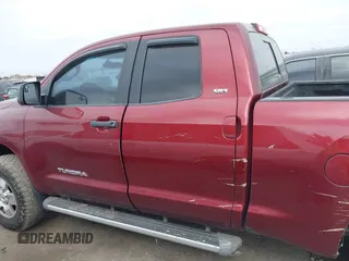 2010 Toyota Tundra 4WD Truck with VIN 5TFUM5F1XAX007758, listed as a IAAI auction lot 41545602 with 441,934 mi miles. Bid and sale history available at carsss.com. Image 14.