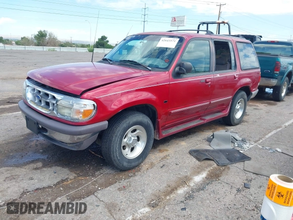 1996 Ford Explorer XLT z VIN 1FMDU32P9TZA66446, wystawiony jako IAAI lot #42643571 z przebiegiem 174 927 mil mil oraz . Historia ofert i sprzedaży dostępna na DreamBid. Obrazek 2.