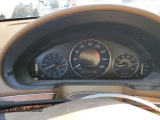 2007 Mercedes-Benz E-Class 3.5L with VIN WDBUF87X27X217079, listed as a Copart auction lot 44589955 with 212,452 mi miles and Salvage Title. Bid and sale history available at carsss.com. Image 9.