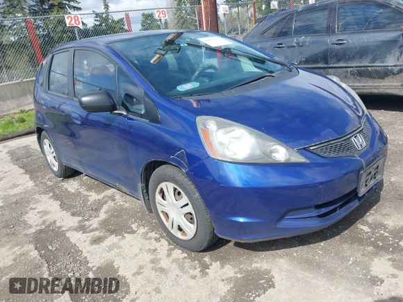 2010 Honda Fit with VIN JHMGE8H25AC009358, listed as a IAAI auction lot 41950158 with 162,019 mi miles. Bid and sale history available at carsss.com. Image 1.