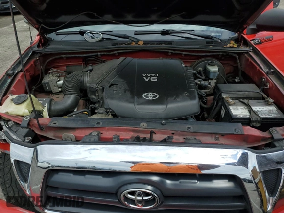 2007 Toyota Tacoma PreRunner with VIN 5TEJU62N17Z464915, listed as a Copart auction lot 53364595 with 302,161 mi miles and Salvage Title. Bid and sale history available at DreamBid. Image 13.