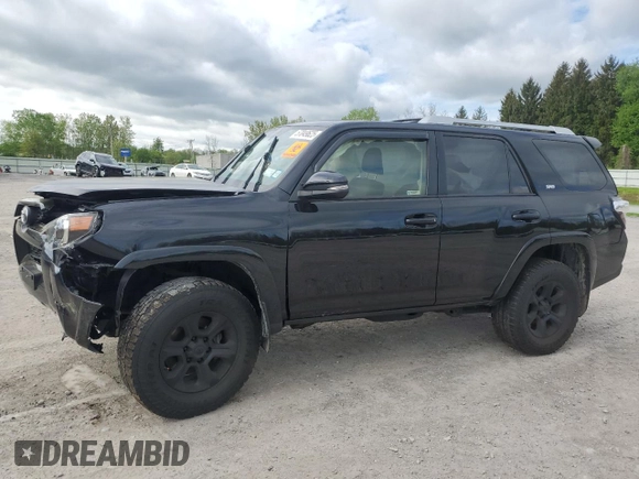 2018 Toyota 4Runner SR5 z VIN JTEBU5JR1J5531022, wystawiony jako Copart lot #57049625 z przebiegiem Nie podano mil oraz Szkoda całkowita • Salvage title. Historia ofert i sprzedaży dostępna na DreamBid. Obrazek 1.