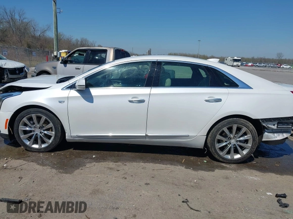 2019 Cadillac XTS with VIN 2G61L5S33K9129247, listed as a IAAI auction lot 41739568 with 39,488 mi miles. Bid and sale history available at carsss.com. Image 14.