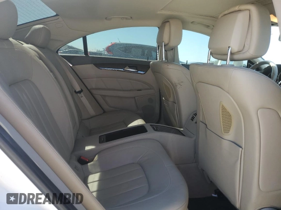 2013 Mercedes-Benz CLS-Class CLS 550 with VIN WDDLJ7DB0DA072370, listed as a Copart auction lot 76265374 with 82,085 mi miles and Clean Title. Bid and sale history available at carsss.com. Image 10.