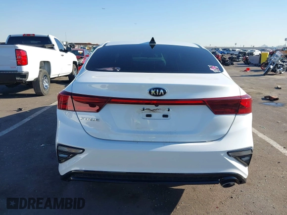 2021 Kia Forte LXS z VIN 3KPF24AD1ME376569, wystawiony jako IAAI lot #42592399 z przebiegiem 13 453 mil mil oraz . Historia ofert i sprzedaży dostępna na DreamBid. Obrazek 16.