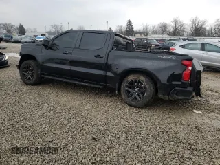 2024 Chevrolet Silverado 1500 RST with VIN 2GCUDEED5R1259289, listed as a Copart auction lot 46153015 with 8,805 mi miles and Salvage Title. Bid and sale history available at carsss.com. Image 2.