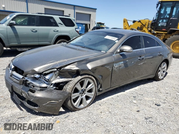 2008 Mercedes-Benz CLS-Class 5.5L with VIN WDDDJ72X18A122623, listed as a Copart auction lot 57078084 with 0 mi miles and Non Repairable. Bid and sale history available at carsss.com. Image 1.