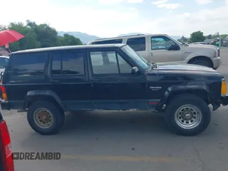 1996 Jeep Cherokee с VIN 1J4FN68S0TL183160, выставлен на аукционе IAAI как лот 42632999 с пробегом 270 668 миль миль и . История ставок и продаж доступна на DreamBid. Изображение 13.