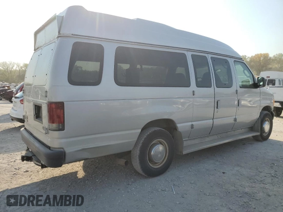 2006 Ford Econoline Passenger XL with VIN 1FBSS31L96DA90560, listed as a Copart auction lot 75637684 with 163,302 mi miles and Clean Title. Bid and sale history available at DreamBid. Image 3.