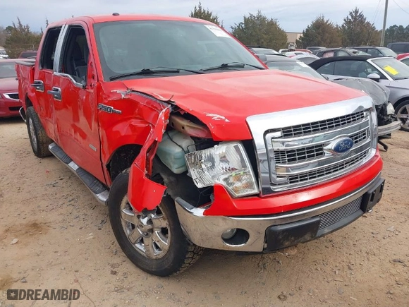 2013 Ford F-150 XL with VIN 1FTFW1ET4DKF77108, listed as a IAAI auction lot 41331016 with 201,197 mi miles. Bid and sale history available at carsss.com. Image 1.