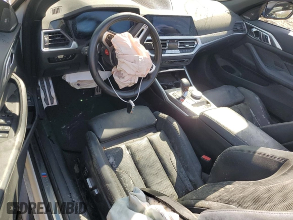 2023 BMW M4 Competition xDrive z VIN WBS33BA0XPCL65057, wystawiony jako Copart lot #51454965 z przebiegiem Nie podano mil oraz Czysty tytuł • Clean title. Historia ofert i sprzedaży dostępna na DreamBid. Obrazek 8.