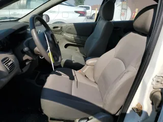 2003 Dodge Neon SE with VIN 1B3ES26C43D156845, listed as a Copart auction lot 71118964 with 138,684 mi miles and Clean Title. Bid and sale history available at carsss.com. Image 7.