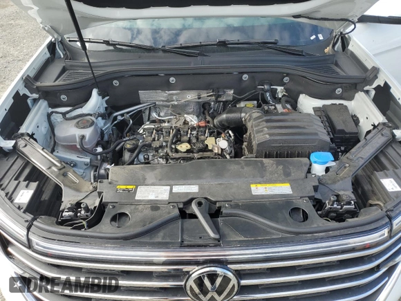 2025 Volkswagen Atlas SE with VIN 1V2WR2CA0SC505701, listed as a Copart auction lot 58421425 with 16,211 mi miles and Clean title. Bid and sale history available at DreamBid. Image 12.