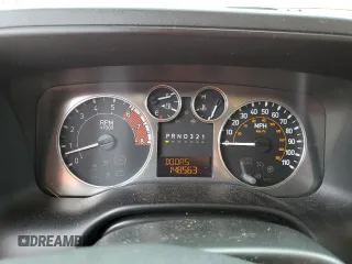 2010 Hummer H3 with VIN 5GTMNLEP0A8140183, listed as a Copart auction lot 77991624 with 148,563 mi miles and Clean Title. Bid and sale history available at DreamBid. Image 9.