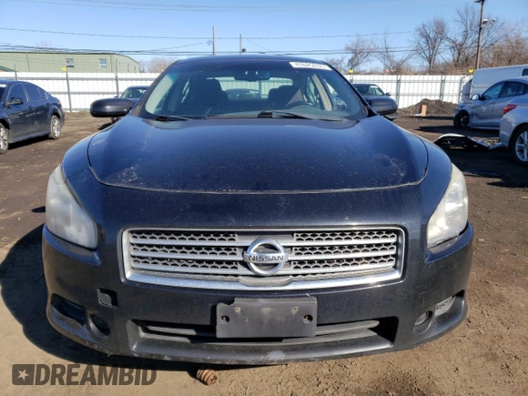 2011 Nissan Maxima SV z VIN 1N4AA5APXBC816263, wystawiony jako Copart lot #47625035 z przebiegiem 169 728 mil mil oraz Czysty tytuł • Clean title. Historia ofert i sprzedaży dostępna na DreamBid. Obrazek 5.