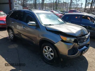 2012 Kia Sorento LX with VIN 5XYKT3A20CG188728, listed as a IAAI auction lot 41710733 with 141,109 mi miles. Bid and sale history available at carsss.com. Image 1.