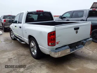2005 Dodge 1500 SLT with VIN 1D7HA18N25J630289, listed as a IAAI auction lot 42164136 with 240,164 mi miles. Bid and sale history available at carsss.com. Image 3.